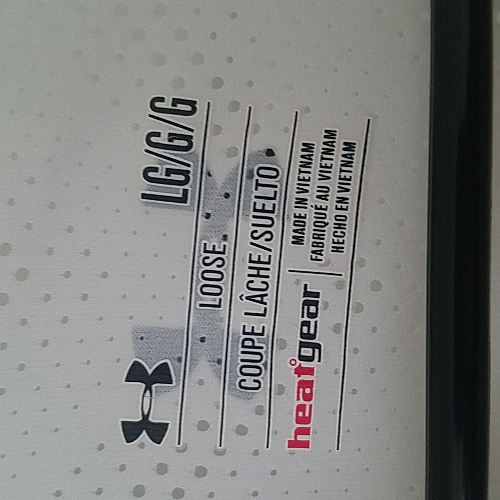 Under Armour Polo - Picture 7 of 7